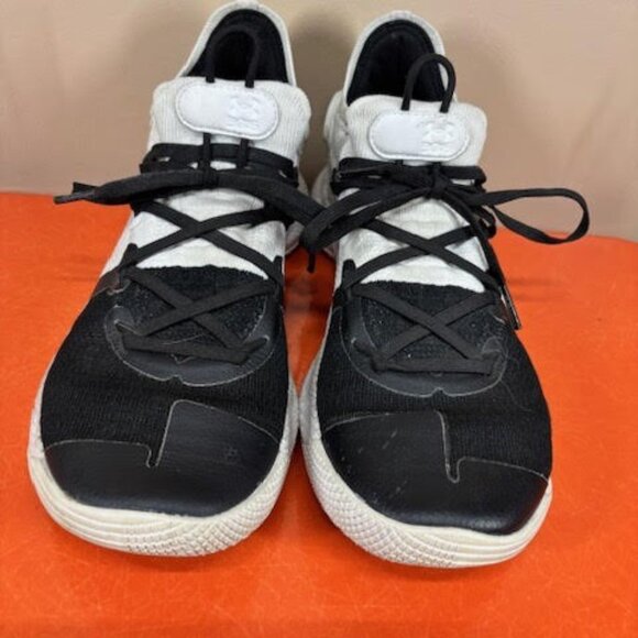 Under Armour Curry 6 " Working On Excellence "# 3022893-101 (Rare) Size 6 Youth - Picture 3 of 7